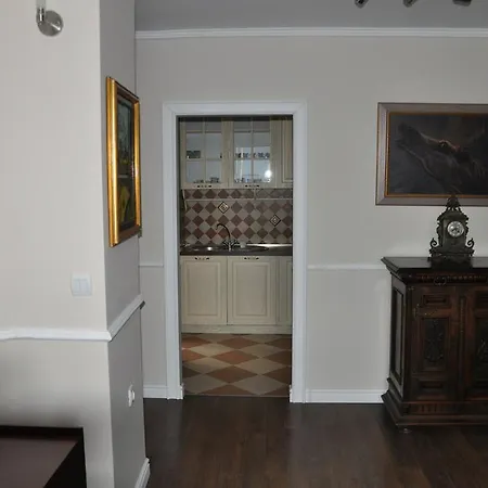 Marko's Place דירה
